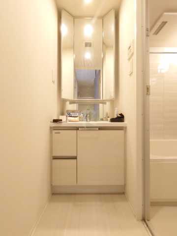 洗面設備　プライムレジデンス渋谷