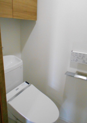 トイレ　※別部屋の参考写真です。