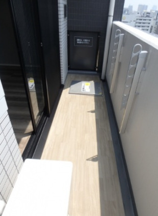 バルコニー　※別部屋の参考写真です。