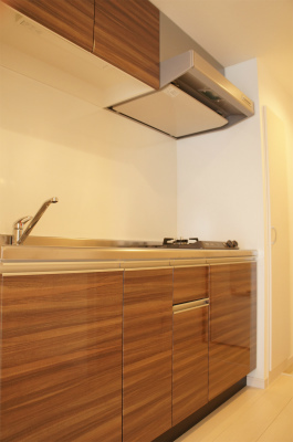 キッチン　コンパクトなキッチンで掃除もラクラク