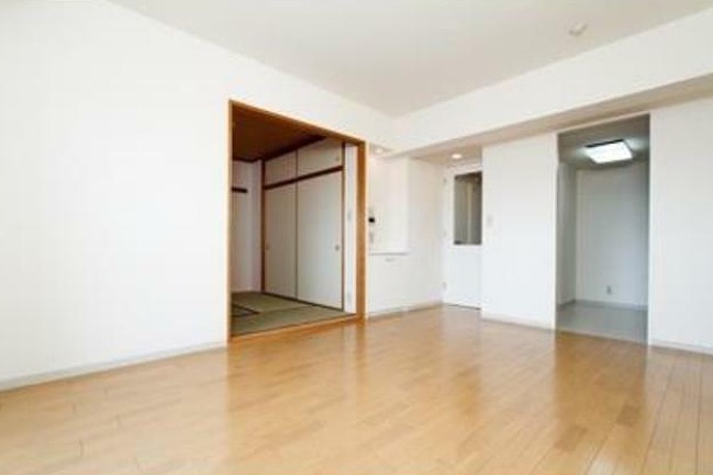 居室・リビング　※別部屋参考写真