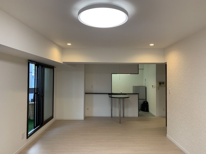 居室・リビング　内観1