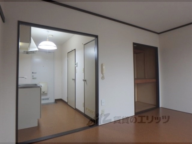 居室・リビング　洋室