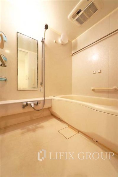 バス・シャワールーム　風呂