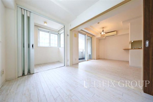 居室・リビング　居間・リビング