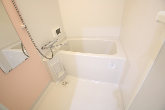 バス・シャワールーム　別室の参考写真です。※現況優先