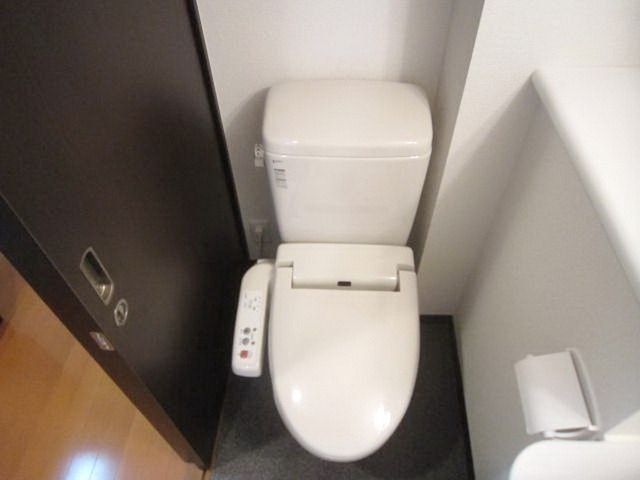 トイレ　※別部屋参考写真