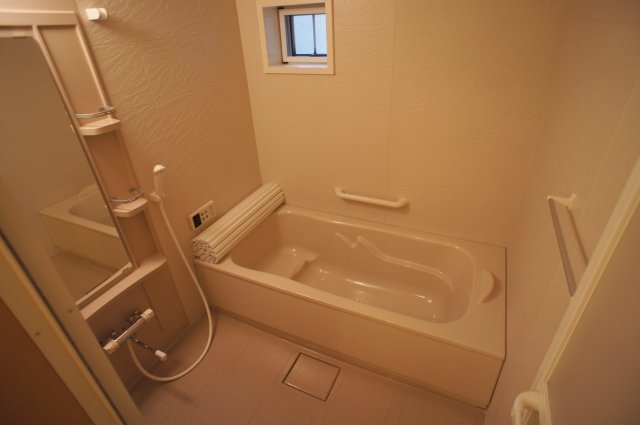 バス・シャワールーム　追焚機能付