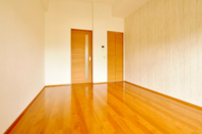 居室・リビング　★洋室8.2帖★