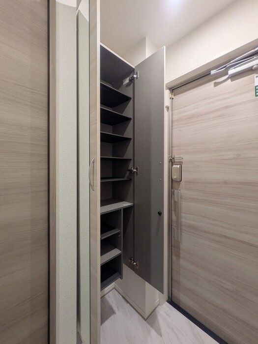 玄関　☆広々とした玄関☆