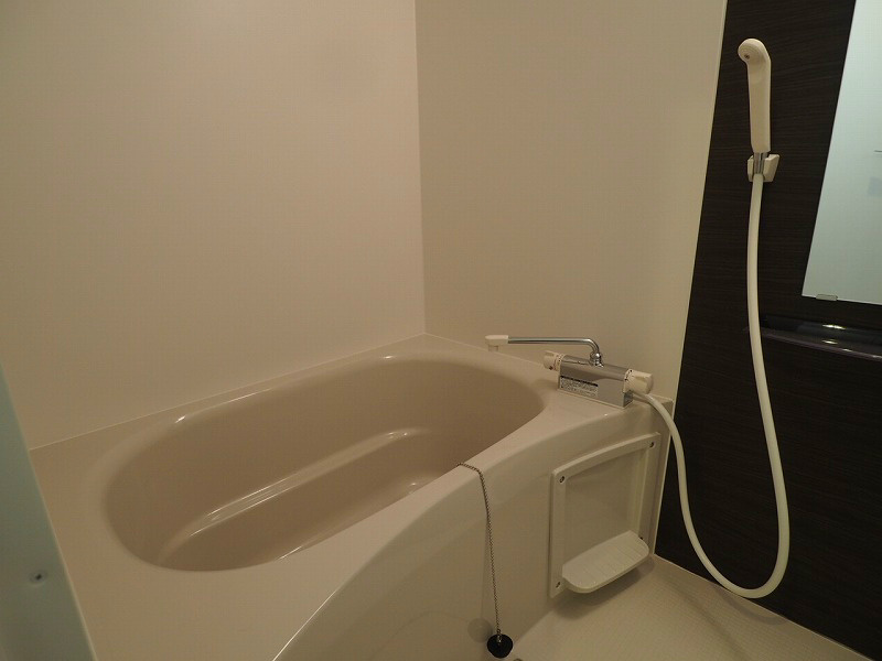 バス・シャワールーム　新品未使用の浴室