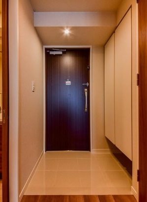 玄関　★見学予約受付中★