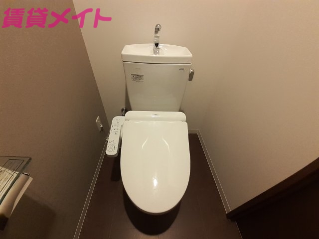 トイレ　同タイプの画像です