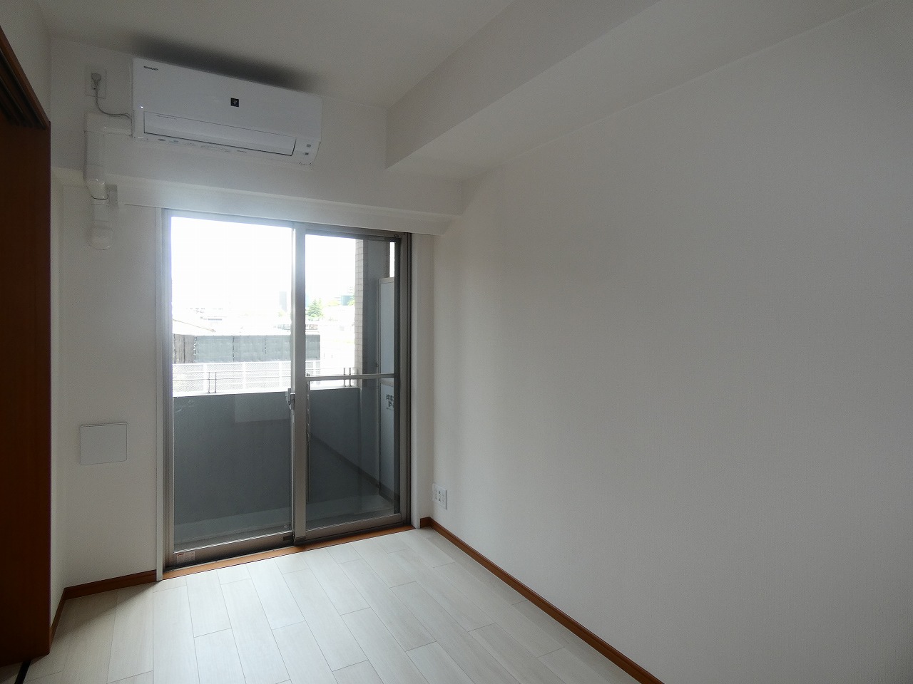 居室・リビング　内観1※別部屋参考写真