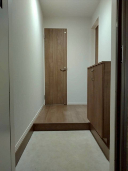 玄関　※別部屋の写真です