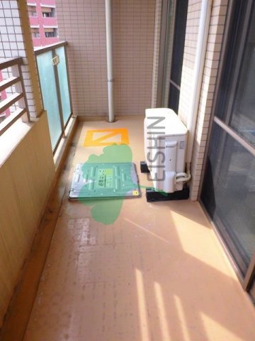 バルコニー　日当たりの良いバルコニーです！