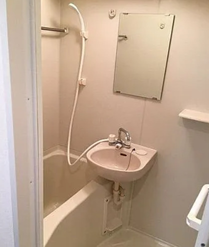 バス・シャワールーム　※別部屋の参考写真です。