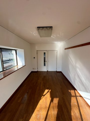 居室・リビング　同建物別部屋 現況優先