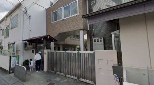 幼稚園・保育園　こばと夜間保育園（幼稚園・保育園）まで113m