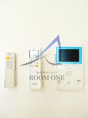 セキュリティ　モニター付きインターホンです。