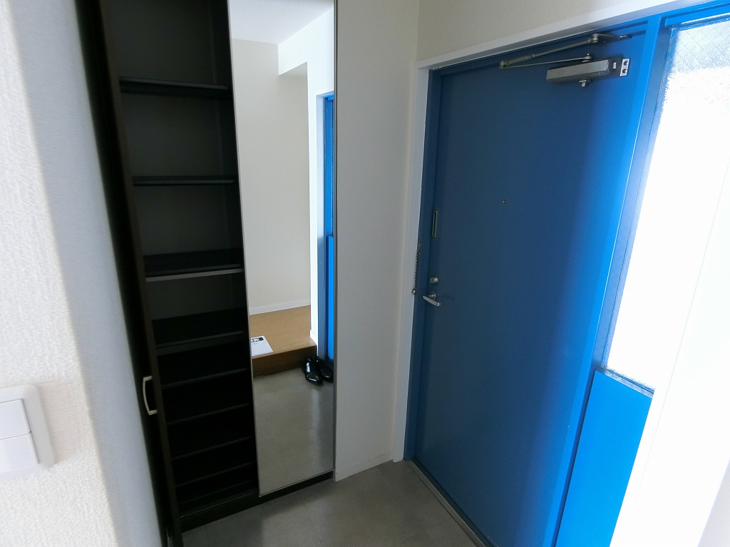玄関　玄関　姿見付シューズＢＯＸ