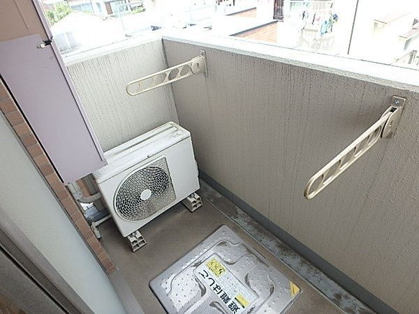 バルコニー　（別タイプ参考写真）シンシティー板橋本町　板橋区稲荷台