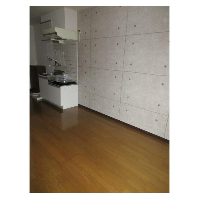 その他部屋・スペース　フローリング調で掃除しやすい