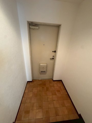 玄関　シンプルで使いやすい玄関です