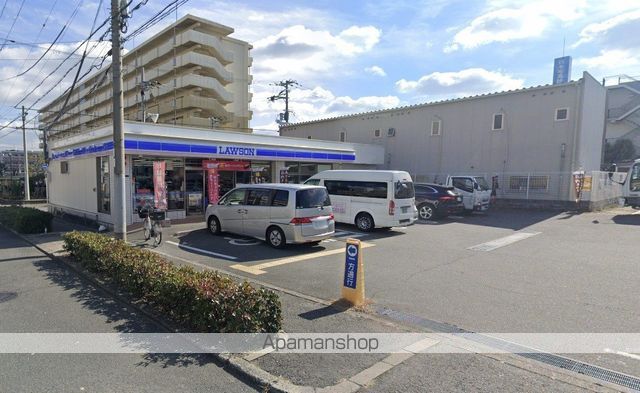 コンビニ　ローソン（コンビニ）まで319m