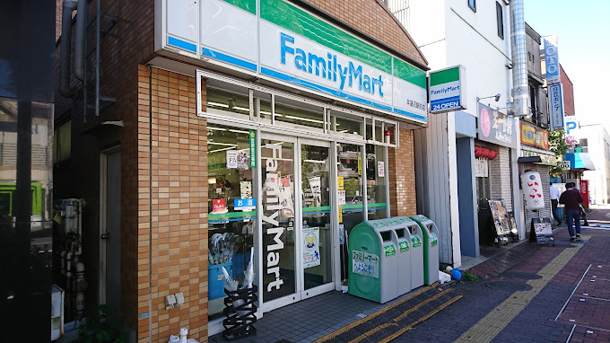 コンビニ　ファミリーマート本蓮沼駅前店（コンビニ）まで116m