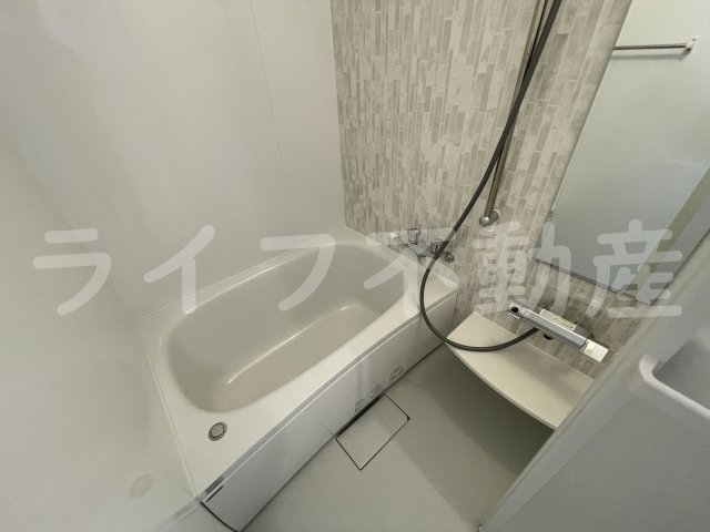 バス・シャワールーム　お風呂で日々の疲れを落としましょう