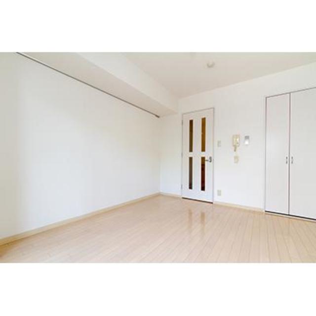 居室・リビング　参考写真　同間取り、別の階のものです