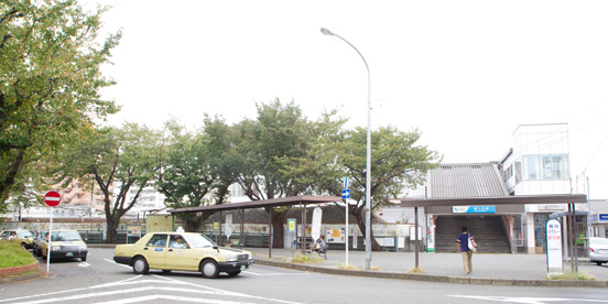 その他　桜ケ丘駅（その他）まで650m