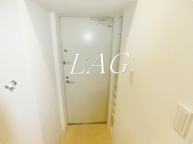 玄関　玄関です。