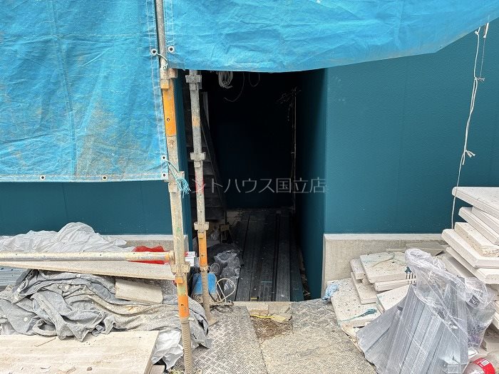 ＪＲ南武線 西国立駅 徒歩6分 4階建 築1年の玄関写真
