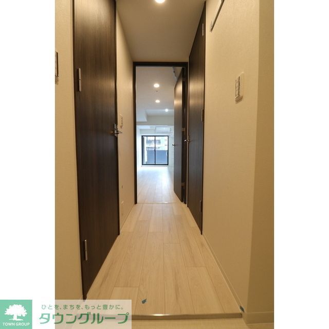 玄関　同仕様別号室の写真です