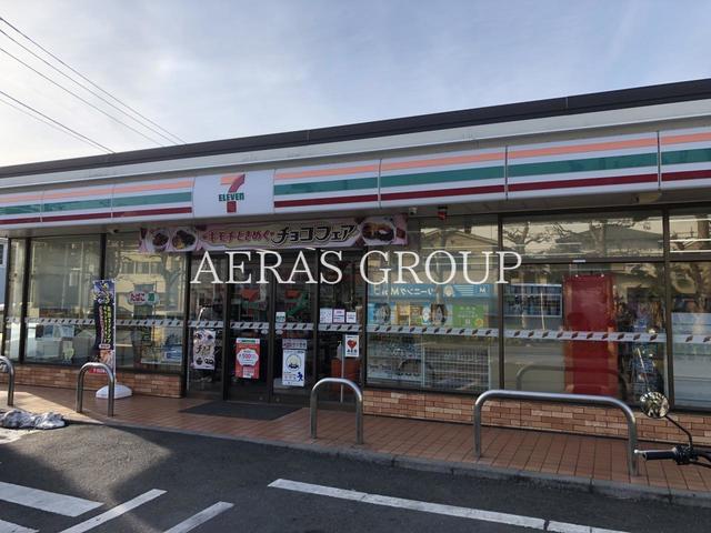 コンビニ　セブン-イレブン 松戸六高台８丁目店（コンビニ）まで443m