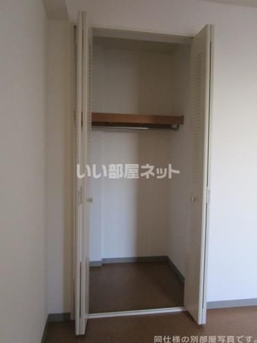 キングホームズ2番館の内装写真