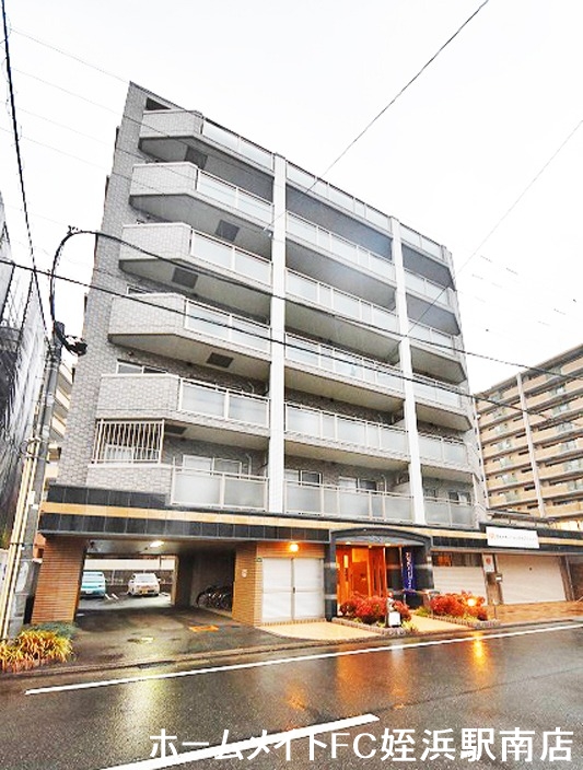 建物外観　★立派なマンションタイプ♪★