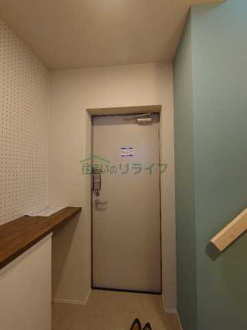 玄関　グランエッグス本郷