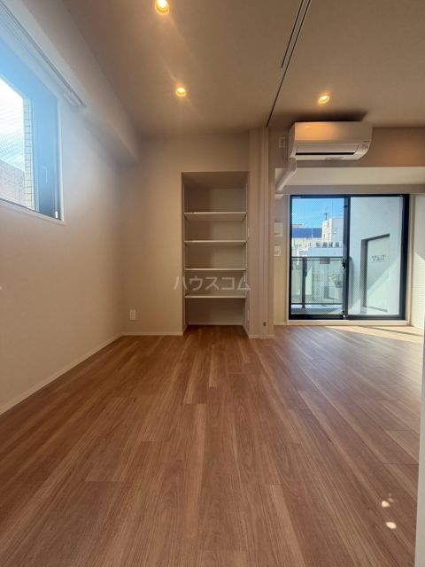 シーズンフラッツ心斎橋EASTの内装写真