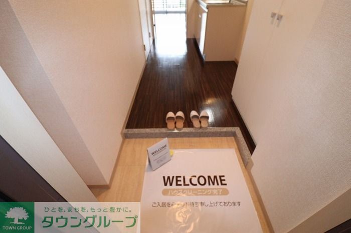 玄関　※別号室参考写真です