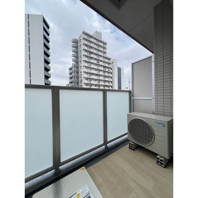 バルコニー　※写真は０４０４号室