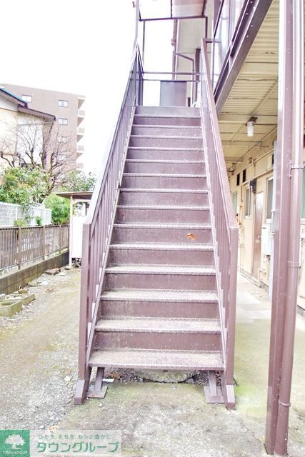 エントランス　★お問い合わせはタウンハウジングまで★