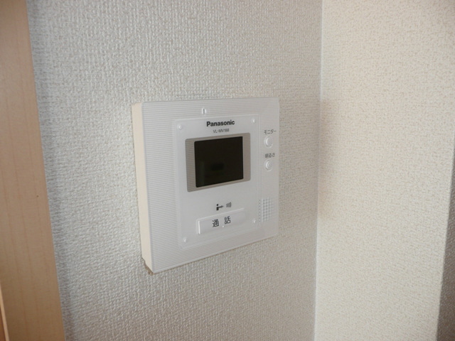 セキュリティ　準備中につき同タイプ物件写真を掲載しております。