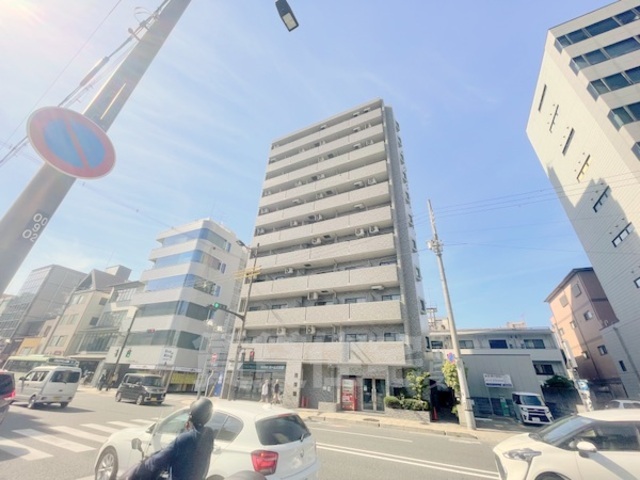 【エスリード京都駅前の建物外観】