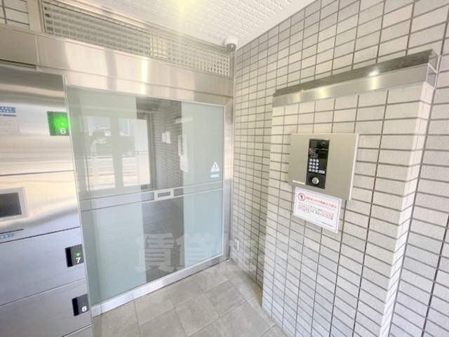 【エスリード京都駅前のロビー】