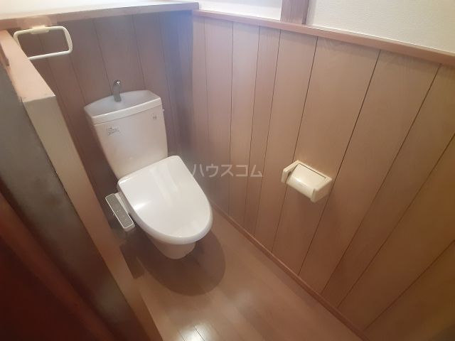 【山田貸家Ｎｏ．8のトイレ】