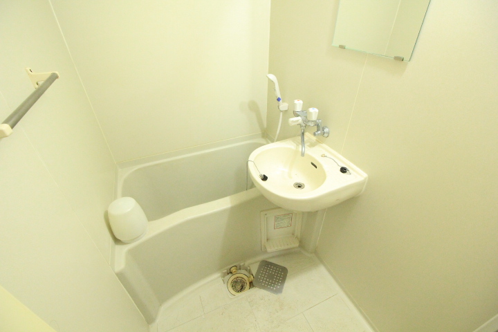 バス・シャワールーム　お風呂です☆