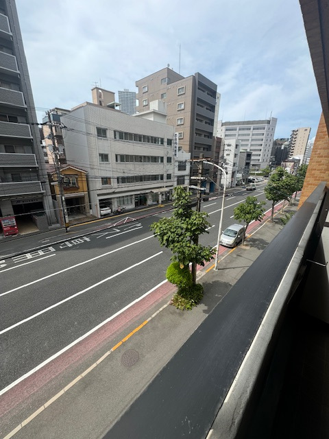 【広島市中区宝町のマンションのコンビニ】